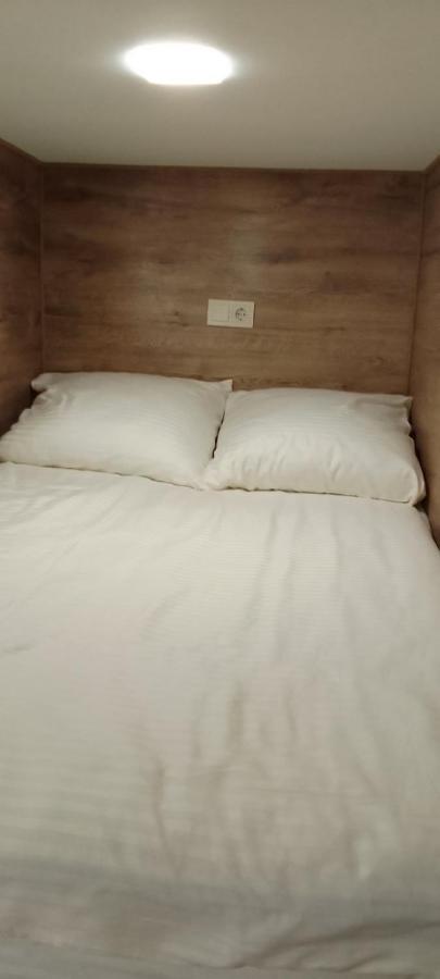 Hostel Voyage Kijów Zewnętrze zdjęcie